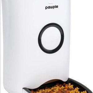Automatic pet feeder. New.